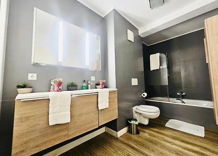 Chic 2br Easy Access To The Train Station-2b Lüksemburg